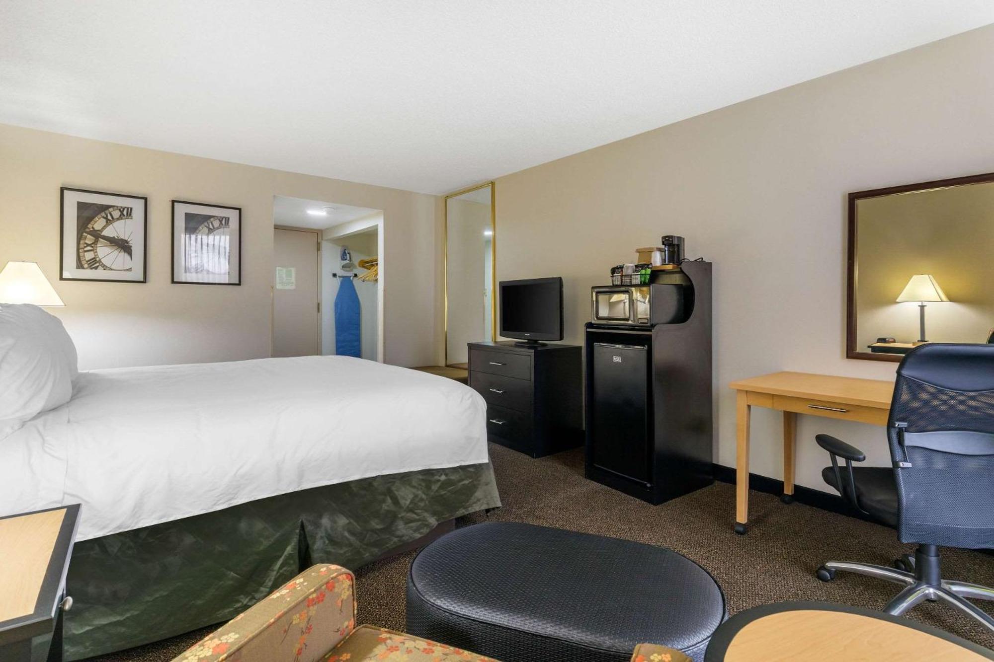 Quality Inn Tyler - Lindale Екстер'єр фото