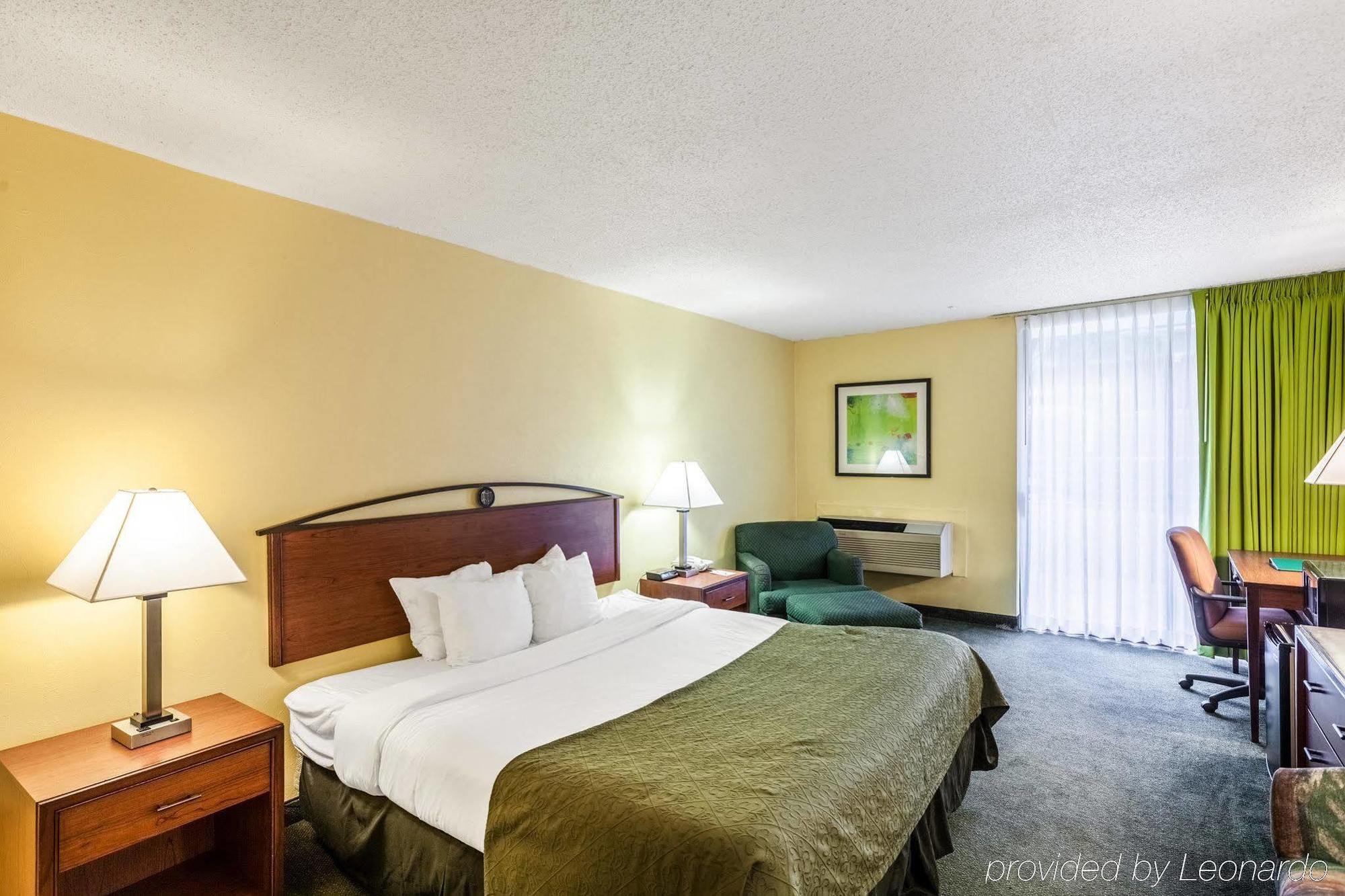 Quality Inn Tyler - Lindale Екстер'єр фото