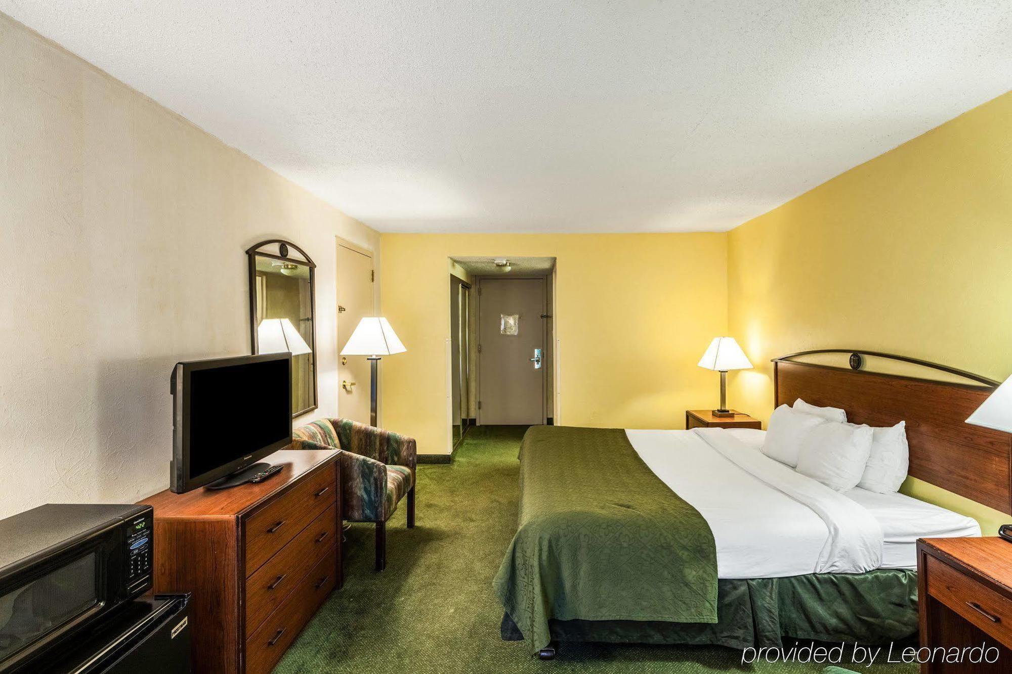 Quality Inn Tyler - Lindale Екстер'єр фото