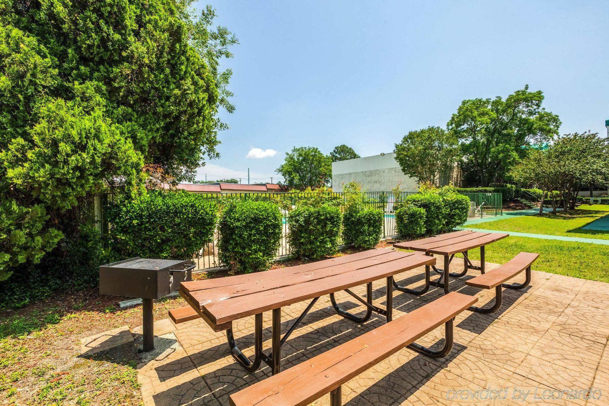 Quality Inn Tyler - Lindale Екстер'єр фото